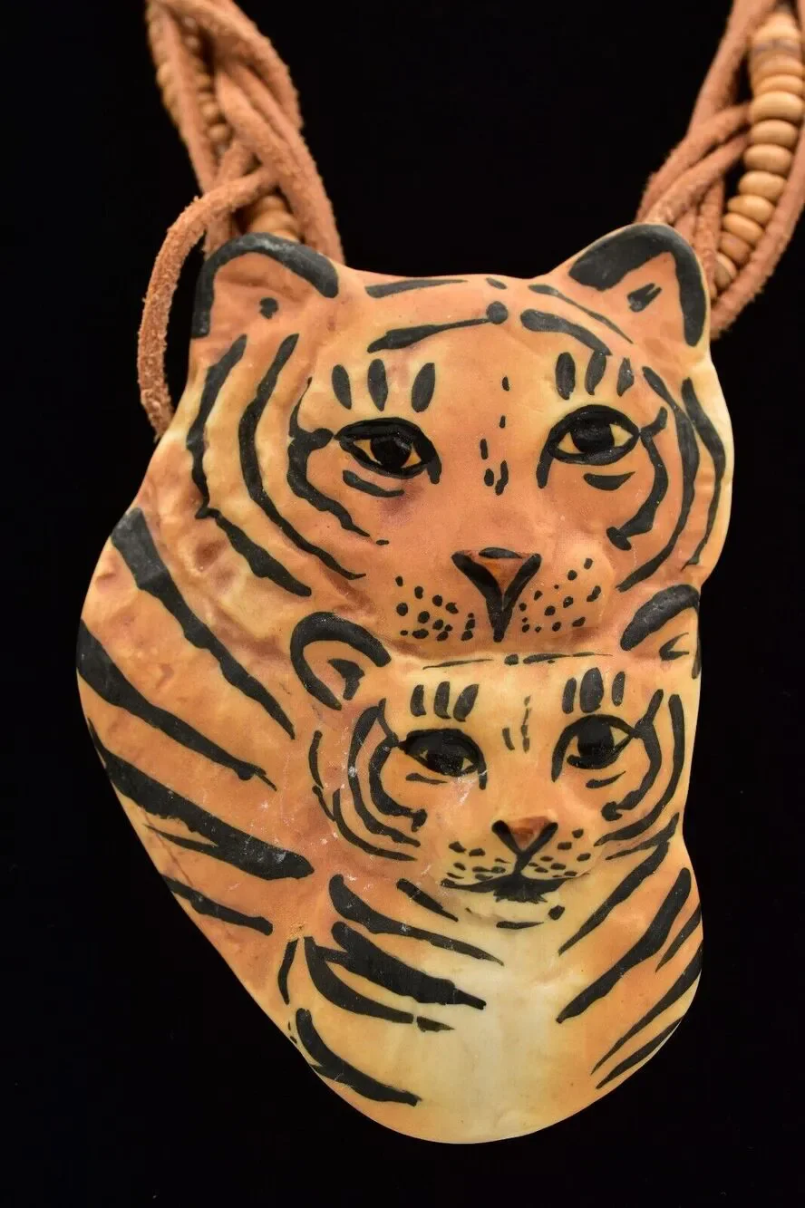 Carol Halmy Vintage Ceramic Beaded Necklace Hand Made Tiger Cub Signed Bin4A